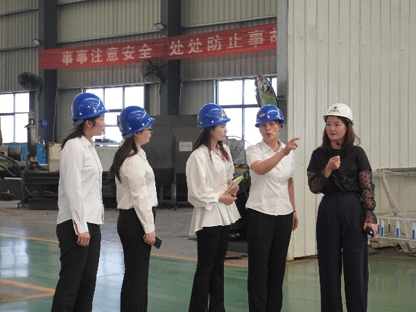 深入廠區(qū)學習，提高自身專業(yè)知識。_河南雙志