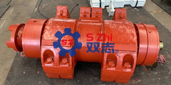 刮板輸送機(jī)的破碎軸組多久要更換一次？_河南雙志
