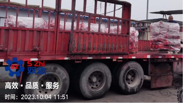 國慶堅守在崗，趕生產(chǎn)、忙發(fā)貨。